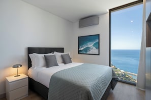 2 bedrooms, iron/ironing board, WiFi, bed sheets - Calheta Hills II – Relax with Sea View and Pool (Estreito da Calheta)