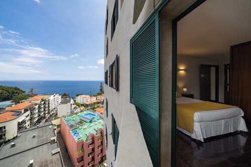 Olimpo I  – Comfort in the Heart of Funchal