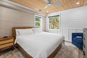 6 slaapkamers, een strijkplank/strijkijzer, gratis wifi, beddengoed