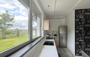 Kühlschrank, Ofen, Herdplatte, Geschirrspüler