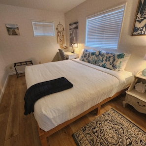 2 bedrooms, desk, iron/ironing board, free WiFi