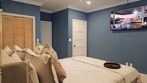 1 bedroom, iron/ironing board, WiFi, bed sheets