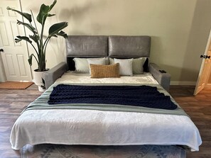 1 Schlafzimmer, Bügeleisen/Bügelbrett, kostenloses WLAN, Bettwäsche