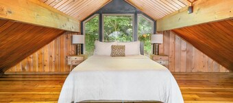 Round Rock Cabin-Rustic Charm for Family Gatherings
