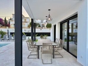 Outdoor dining - Vallesa II - Modern villa with private pool (Calpe / Calp)