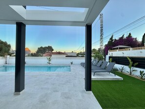 Pool - Vallesa II - Modern villa with private pool (Calpe / Calp)