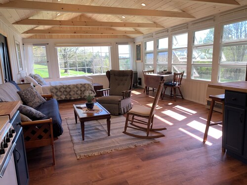 Berkshire Mountain Cottage - Spectacular Views of Mount Greylock