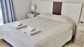 WiFi, bed sheets