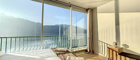 1 chambre, fer et planche Ă repasser, Wi-Fi gratuit, draps fournis