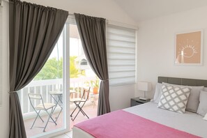 2 chambres, fer et planche à repasser, Wi-Fi gratuit, draps fournis