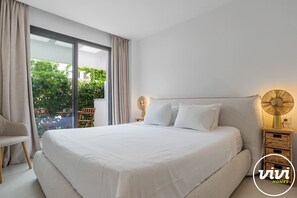 2 Schlafzimmer, Zimmersafe, Bügeleisen/Bügelbrett, kostenloses WLAN