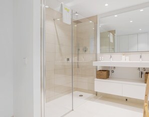 Unclassified image, 2 of 25, button - ViVi Homes 1, Flora apartment (Fuengirola)