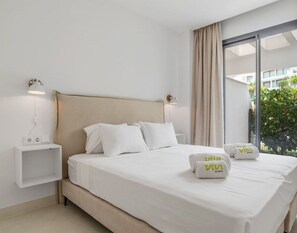 Room - ViVi Homes 1, Flora apartment (Fuengirola)