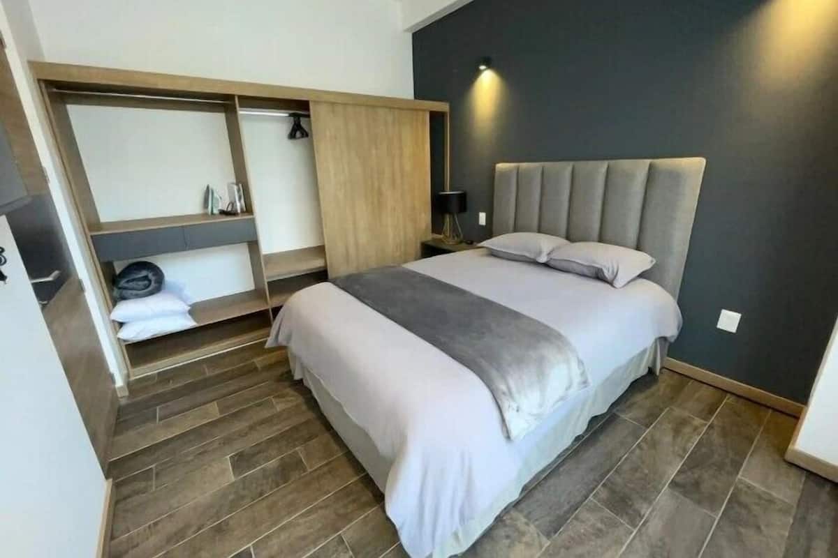 Blackout curtains, iron/ironing board, free WiFi
