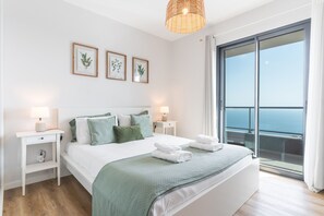 Iron/ironing board, travel cot, free WiFi, bed sheets - Atlantic Haven by Atlantic Holiday (Caniço)
