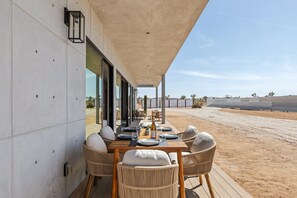 Outdoor dining - Villa Solace by Fieldtrip | Modern Desert Oasis w/ Pool (Joshua Tree)
