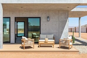 Terrace/patio - Villa Solace by Fieldtrip | Modern Desert Oasis w/ Pool (Joshua Tree)