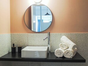 Bathroom - Aelia Loft with Terrace & Rooftop Acropolis View (Athens)