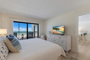 Iron/ironing board, free WiFi, bed sheets - Sea Oats 214 - Gulf Front - Sleeps 6 - Tennis - Pool - Elevators (Boca Grande)