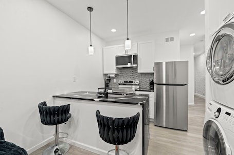 Microwave, oven, stovetop. The Soft Loft