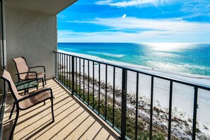 House | 1 bedroom - Luxe Gulf-front Free Beach Chairs Balcony View Resort Amenities ON THE Beach (Panama City Beach)