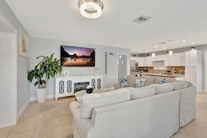 TV connectée, cheminée