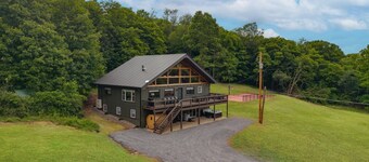 Broad Top Cabin | Pond + Putting Green