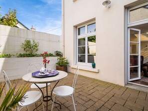 Outdoor dining - L'escale by Interhome (Dinard)