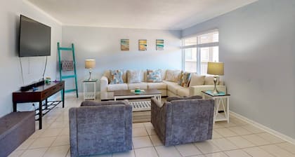 Beach Access Across the Street, Shared Heated Pool