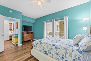 2 bedrooms, travel cot, WiFi, bed sheets - 🏖️4th Floor✔️Pool✔️Tiki Bar✔️Hot Tub✔️Summer Deals! ✔️🏖️ (Panama City Beach)