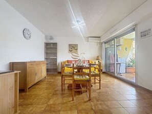 Interior - Blue Toscane • T2 + terrasse, garage et Wi-Fi (Sainte-Maxime)