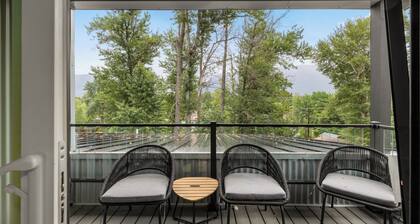 Brand new townhome 20 minutes to Glacier National Park