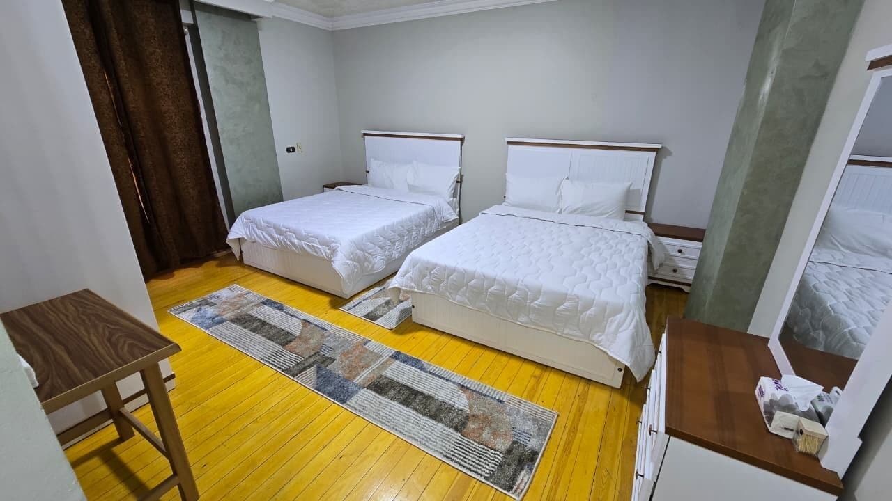 Deluxe Apartment, 5 Bedrooms | WiFi (free)