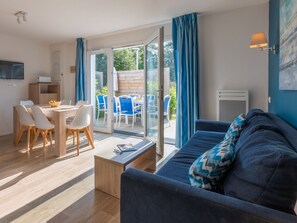 Living area - Odalys Collection Le Domaine des Pins by Interhome (Ile de Noirmoutier)