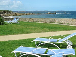 Property grounds - Odalys Domaine des Roches Jaunes by Interhome (Plougasnou)