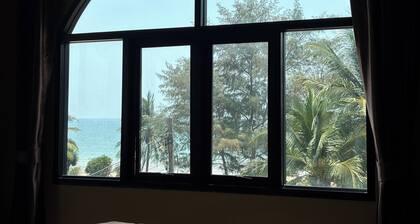 Phoenix Room