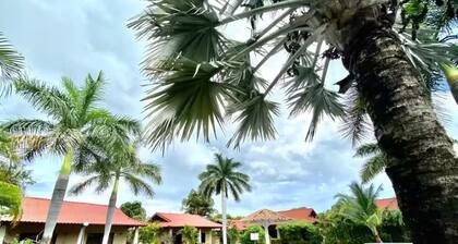 Linda Villa Claudia 27B