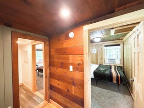 旅行用ベビーベッド、WiFi、ベッドシーツ