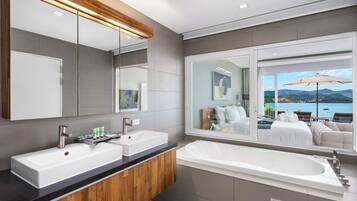 Appartement, 3 chambres, accessible aux personnes à mobilité réduite, fumeur | Salle de bain