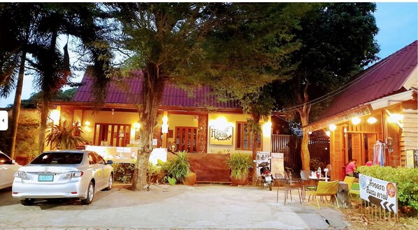 Sauna, body treatments, Thai massages, body scrubs, massages