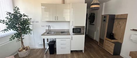 Bügeleisen/Bügelbrett, WLAN, Bettwäsche, Rollstuhlgeeignet