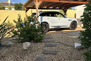 Property grounds - Casa Bueno- Sleeps 7, Private Pool & AirCon (Llanos Del Peral)