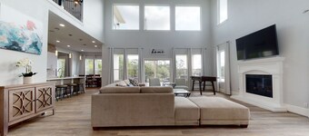 Waterfront Retreat Getaway with Gameroom Firepit Fishing Kayaks