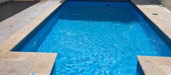 Luxury-House With private pool 3 room 2/Bath, phenomenal Santiago with WiFi, AC