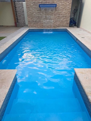Luxury-House With private pool 3 room 2/Bath, phenomenal Santiago with WiFi, AC