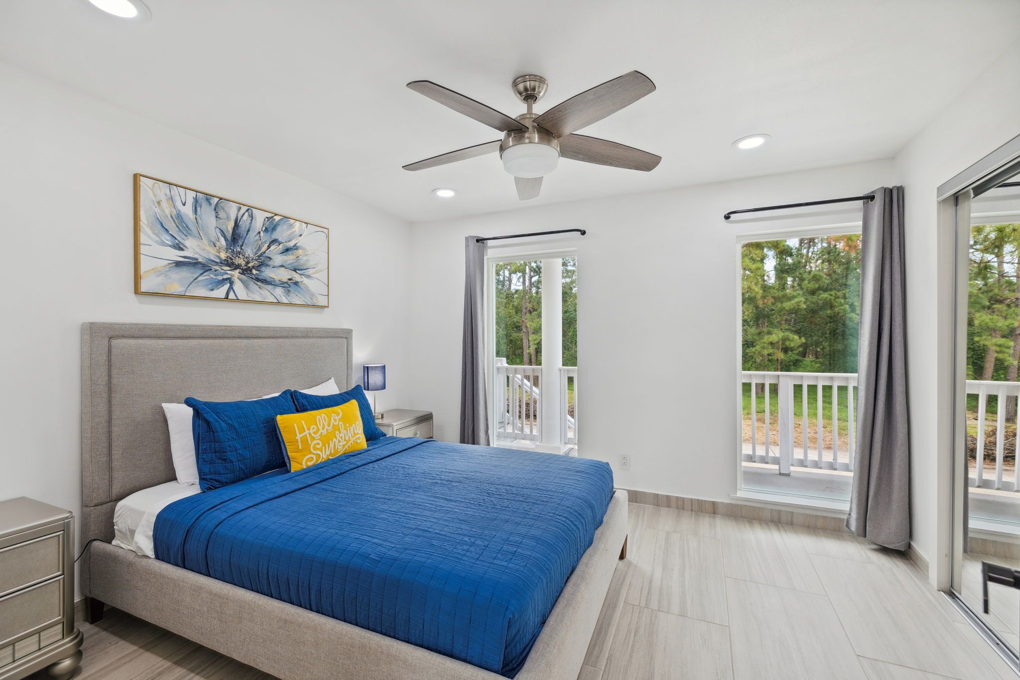 5 bedrooms, desk, WiFi (free), bed sheets