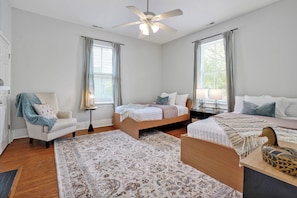 3 bedrooms, iron/ironing board, free WiFi, bed sheets