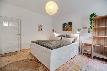 Helle Ferienwohnung im Hanseviertel