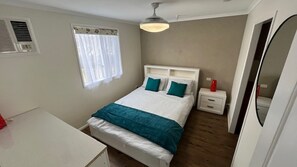 2 多间卧室、WiFi、床单
