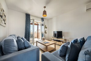 TV - Cabanas Gardens, 4px, Penthouse (Cabanas de tavira)